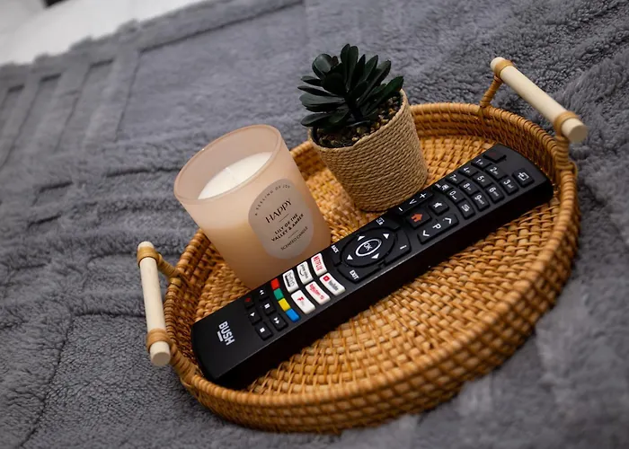 The Hideaway#2 Studio, 1 Mile To City, Parking & Wifi