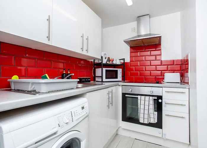 The Hideaway#2 Studio, 1 Mile To City, Parking & Wifi Leeds (West Yorkshire)